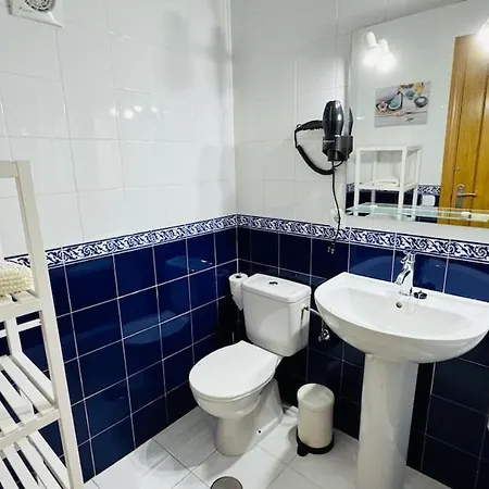 Montemayor 2br Pool And Garage Lejlighed
